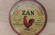 Boîte de pastilles.