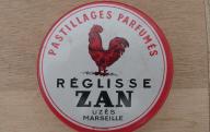 Boite de pastilles