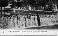 Usine papeterie de Gromelle, la cascade. Saint-Saturnin-lès-Avignon