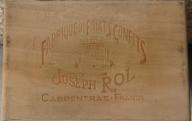Boîte en bois de la fabrique de fruits confits Rol à Carpentras.	XXe siècle