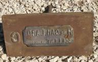 Empreinte en fer de moule pour la fabrication de briques réfractaires avec inscription H. de Gaillard à Bollène (XXème siècle)